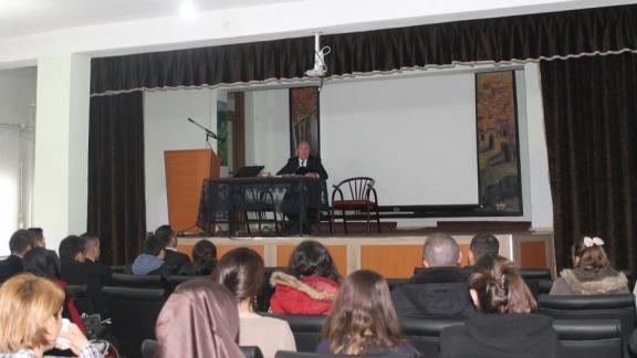 İlçemiz Türkçe ve Türk Dili ve Edebiyatı Branşları Çalıştayı Yapıldı