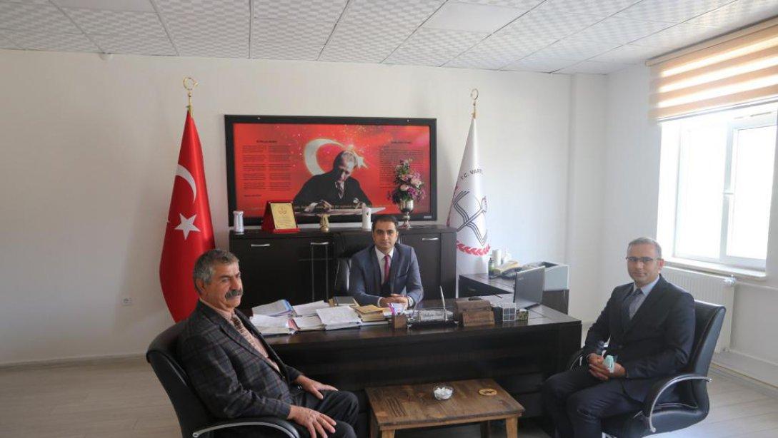 İlçe Kaymakamı Sayın Mehmet Güder, İlçe Milli Eğitim Müdürülüğümüzü ziyaret etti